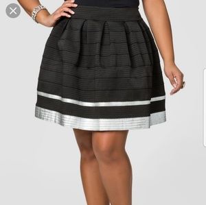 Black And White Bandage Flare skirt